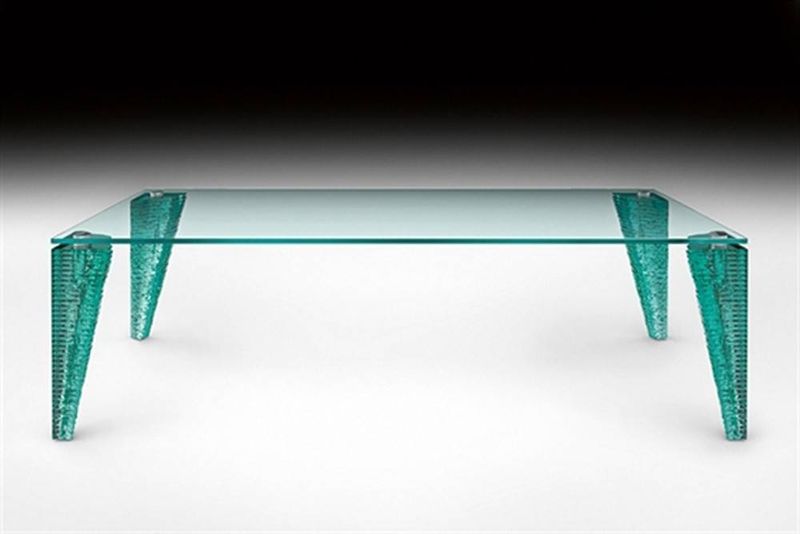 table de designer en verre trempé à Lyon