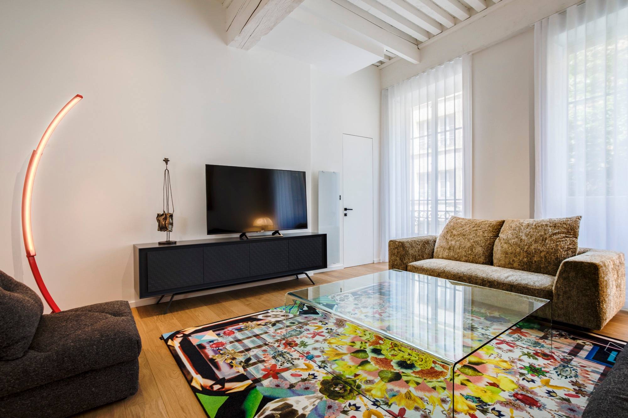 Rénovation Appartement Classé à Lyon : Design Contemporain avec Arrivetz