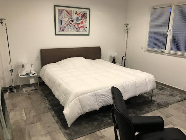 Maison (arrière pays cannois)