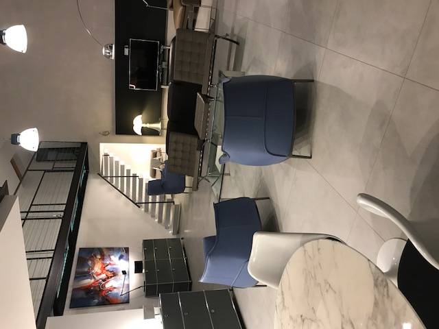 Maison (arrière pays cannois)