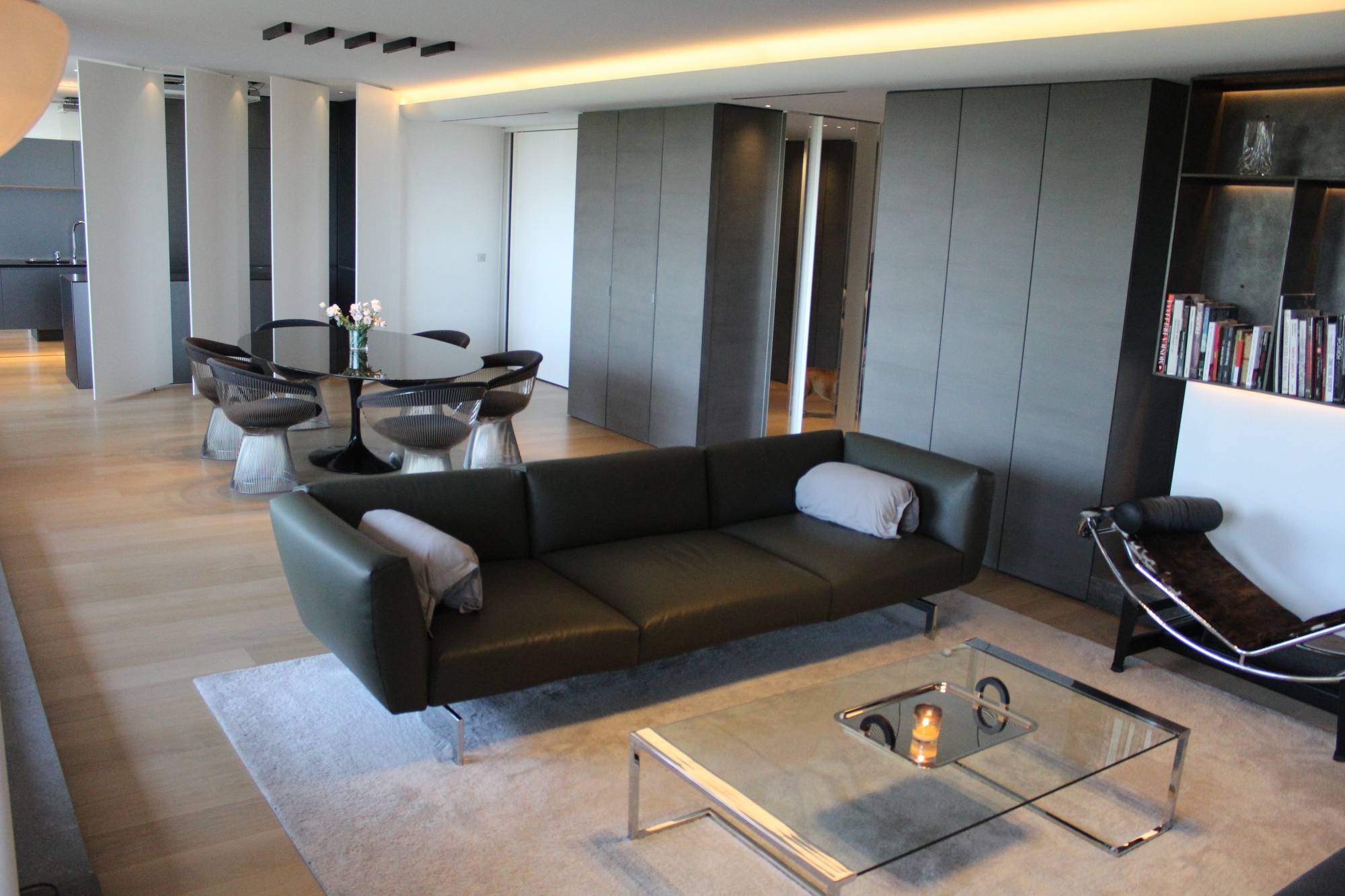 Appartement Saint-Didier-au-Mont-d’Or : Mobilier 100% Knoll par Arrivetz Lyon