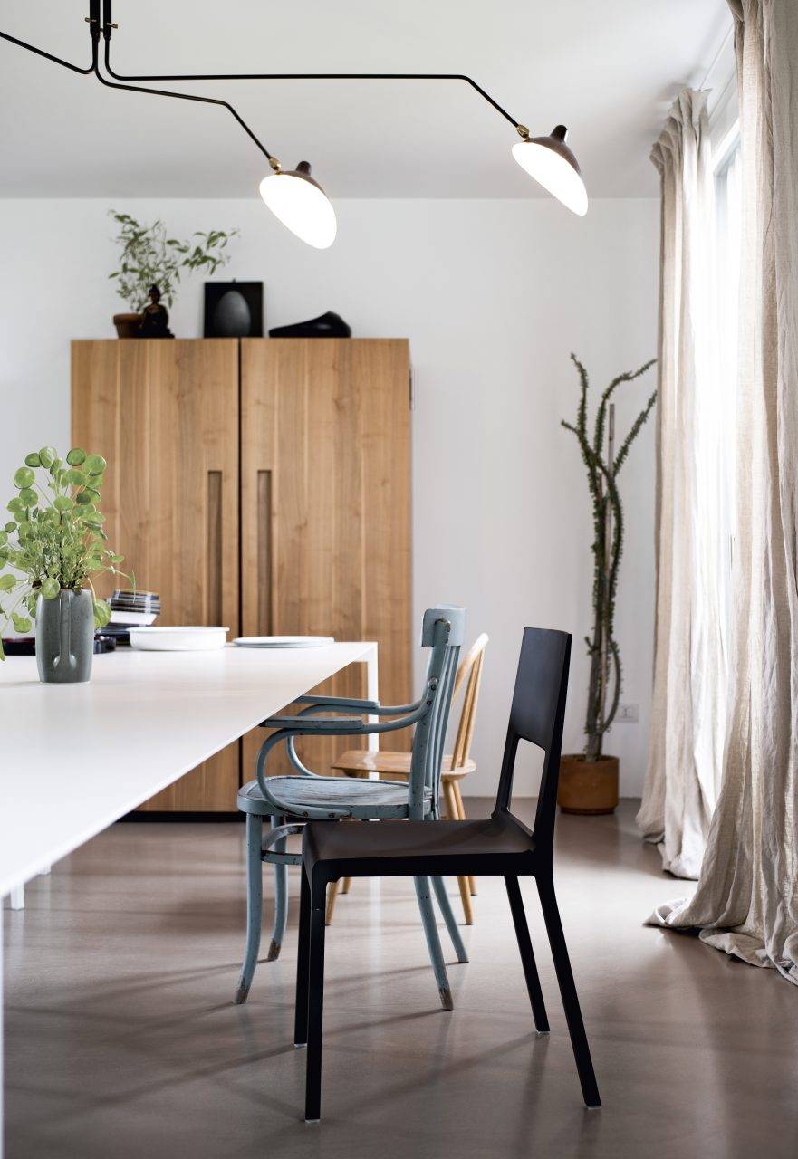 chaise face kristalia lyon