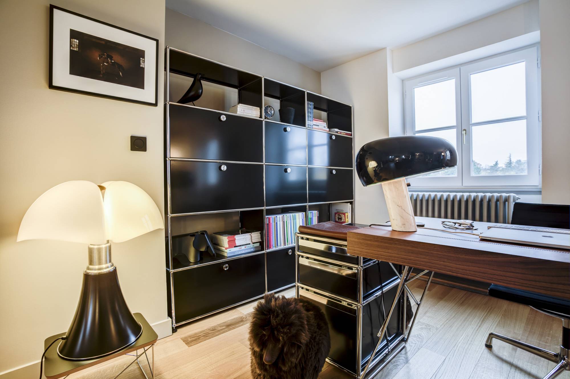 Appartement Duplex à Lyon Meublé par Arrivetz – Design Vitra, Knoll et Flos