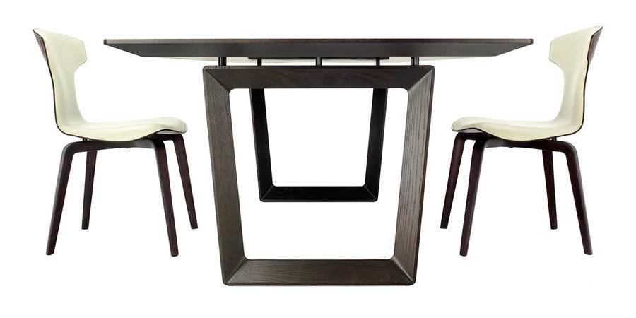 Table Bolero Poltrona Frau : Élégance et Légèreté par Roberto Lazzeroni à Lyon