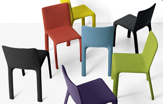 Chaise garnie et petit fauteuil Kristalia JOKOà Lyon