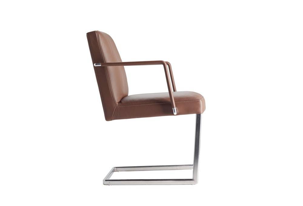 Fauteuil design épuré Chancelor Arrivetz Lyon : Confort et Design Haut de Gamme