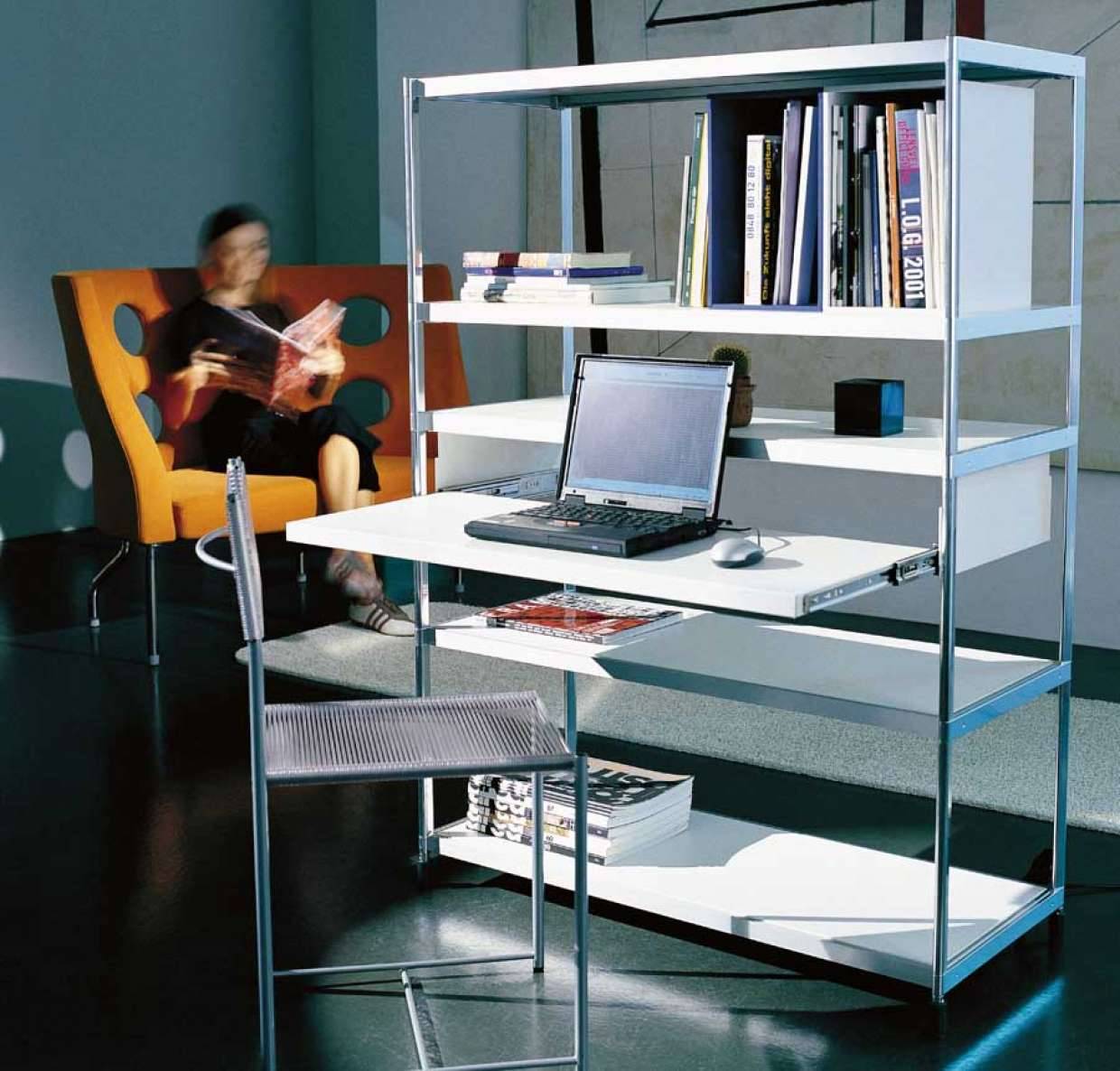 Spaghetti Chair Alias : chaise design iconique en PVC chez Arrivetz Lyon