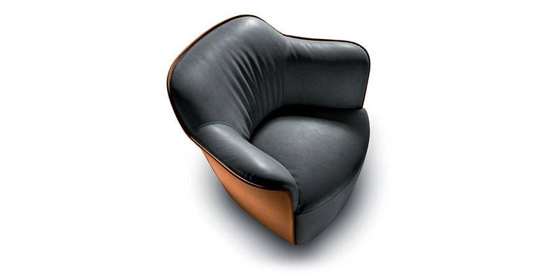 Fauteuil AIDA Poltrona Frau : Mobilier Design et Confort à Lyon