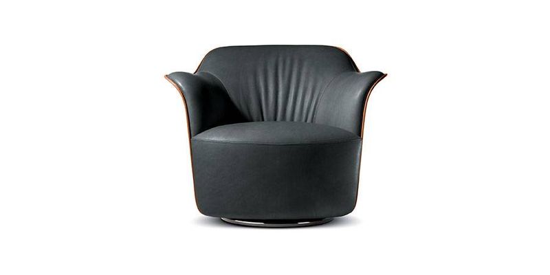 Fauteuil AIDA Poltrona Frau : Mobilier Design et Confort à Lyon