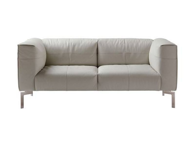 Canapé BOSFORO par Poltrona Frau chez Arrivetz Lyon