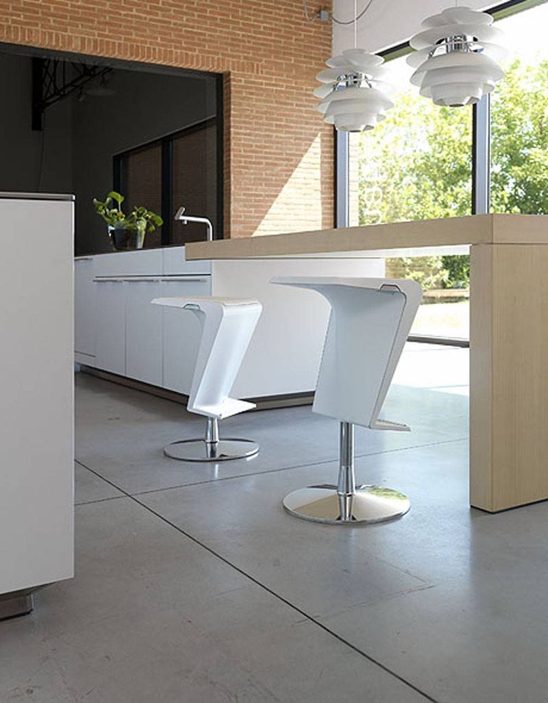 Tabouret de bar original à Geneve