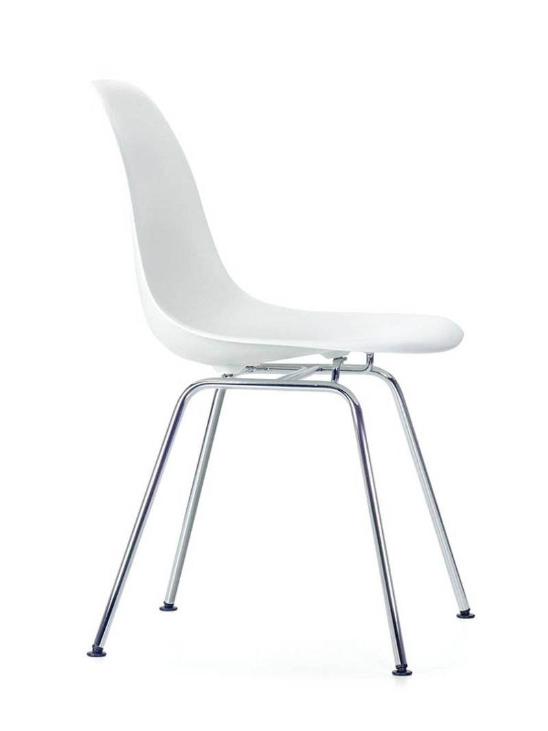 DSX Eames Plastic Armchair