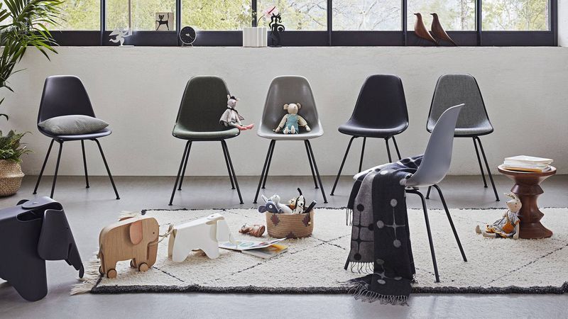 DSX Eames Plastic Armchair