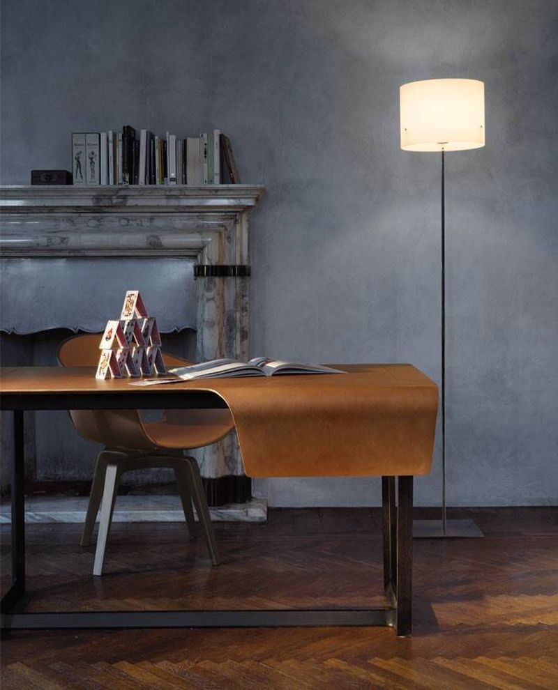 Bureau FRED Poltrona Frau : Design Roberto Lazzeroni, Cuir et Bois Massif