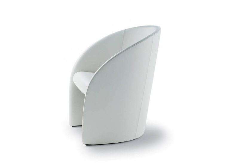 fauteuil en cuir poltrona frau