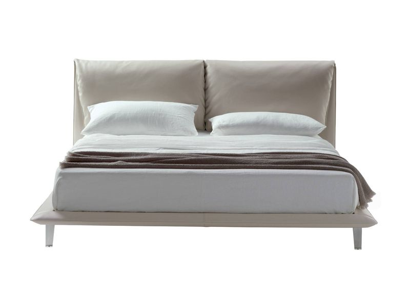 lit poltrona frau à geneve