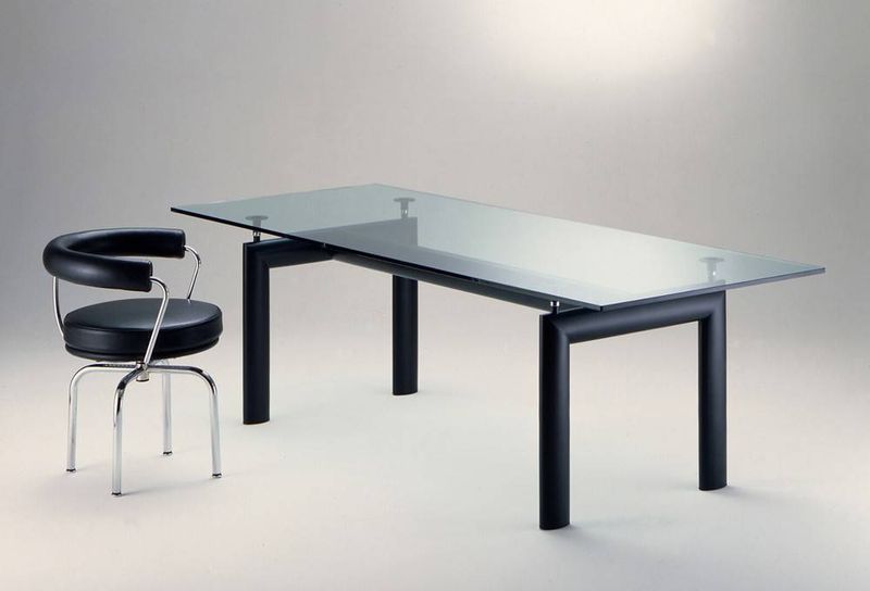 Chaise LC7